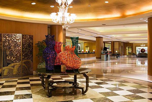 Ambassador-Hotel-Kaohsiung-Lobby.jpg