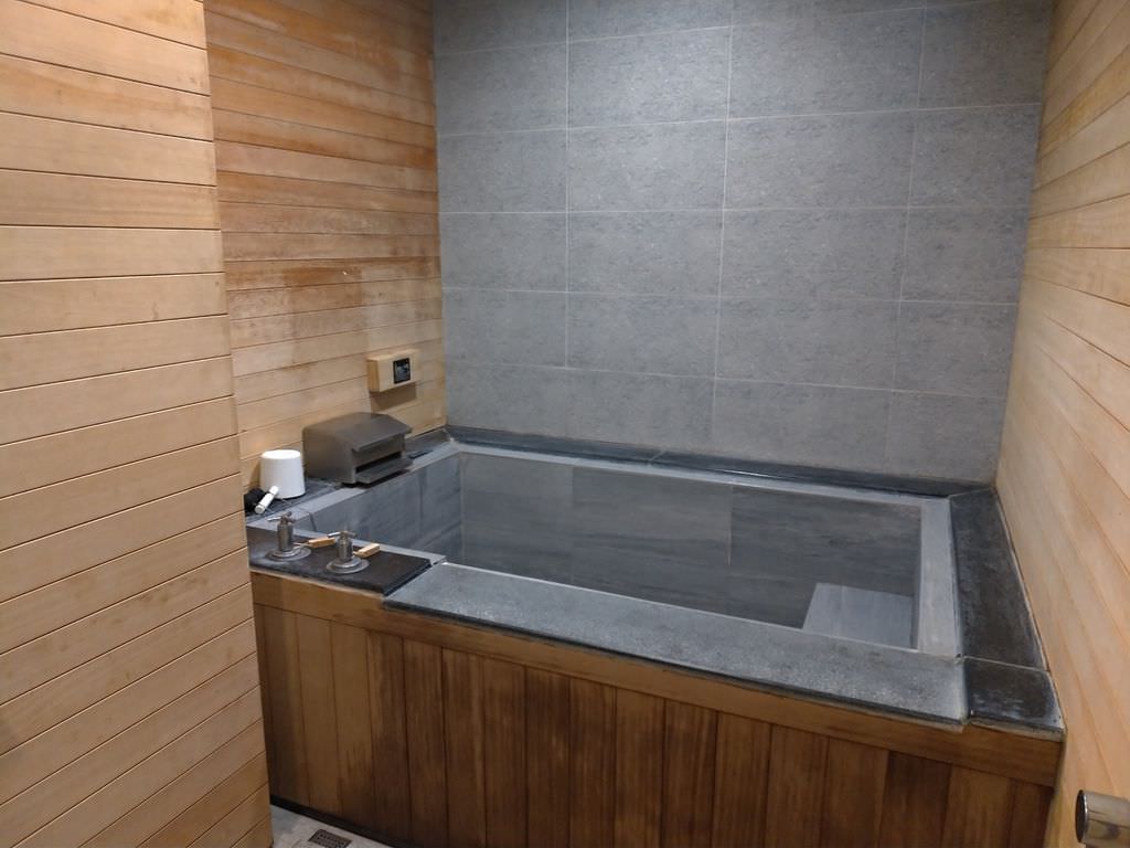 P_20200109_170332_vHDR_Auto.jpg