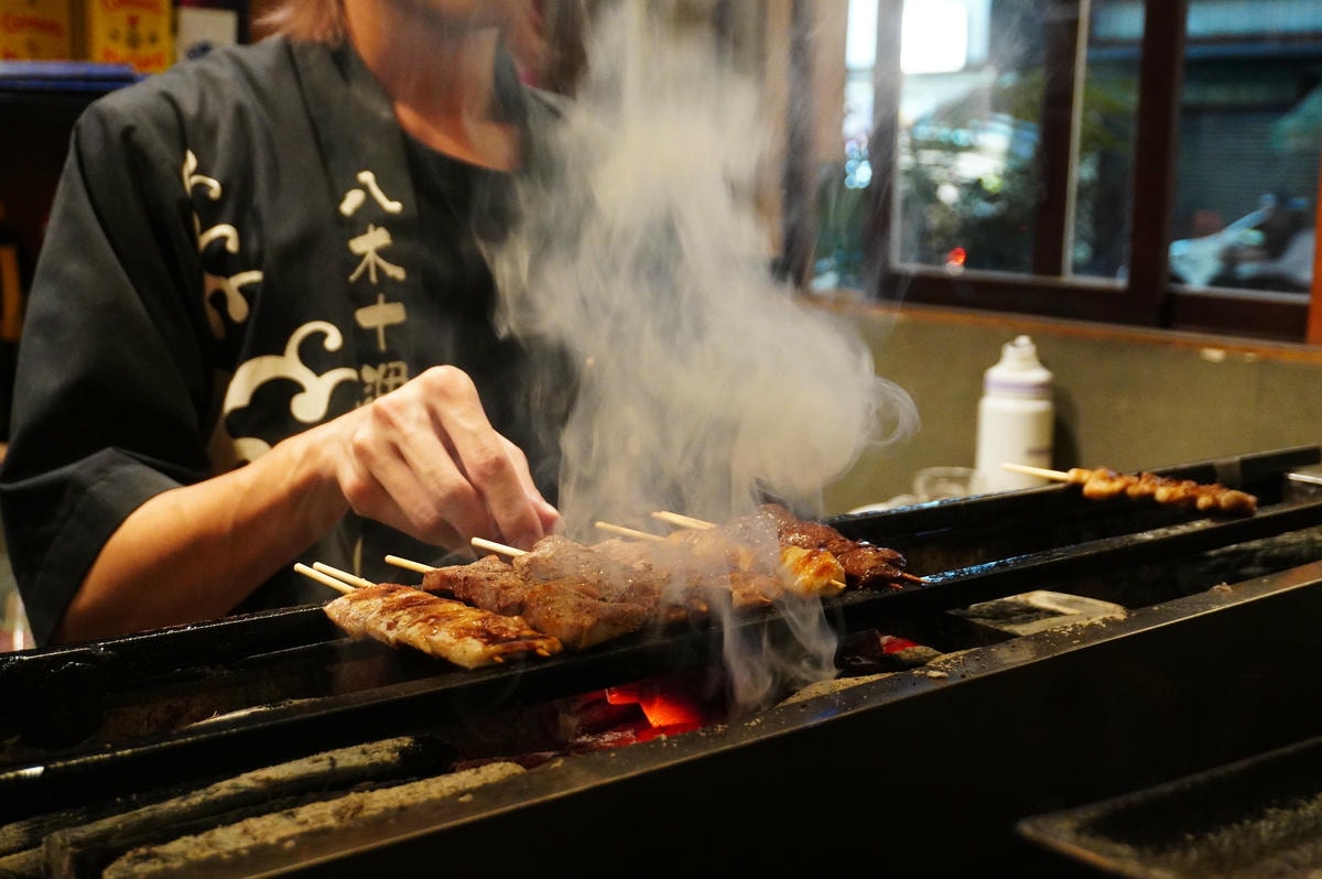 八木十浬酒場 【高雄左營居酒屋】最強直火現烤各式串燒,不用飛出國就能品嘗到道地日本居酒屋文化 - 第11張圖