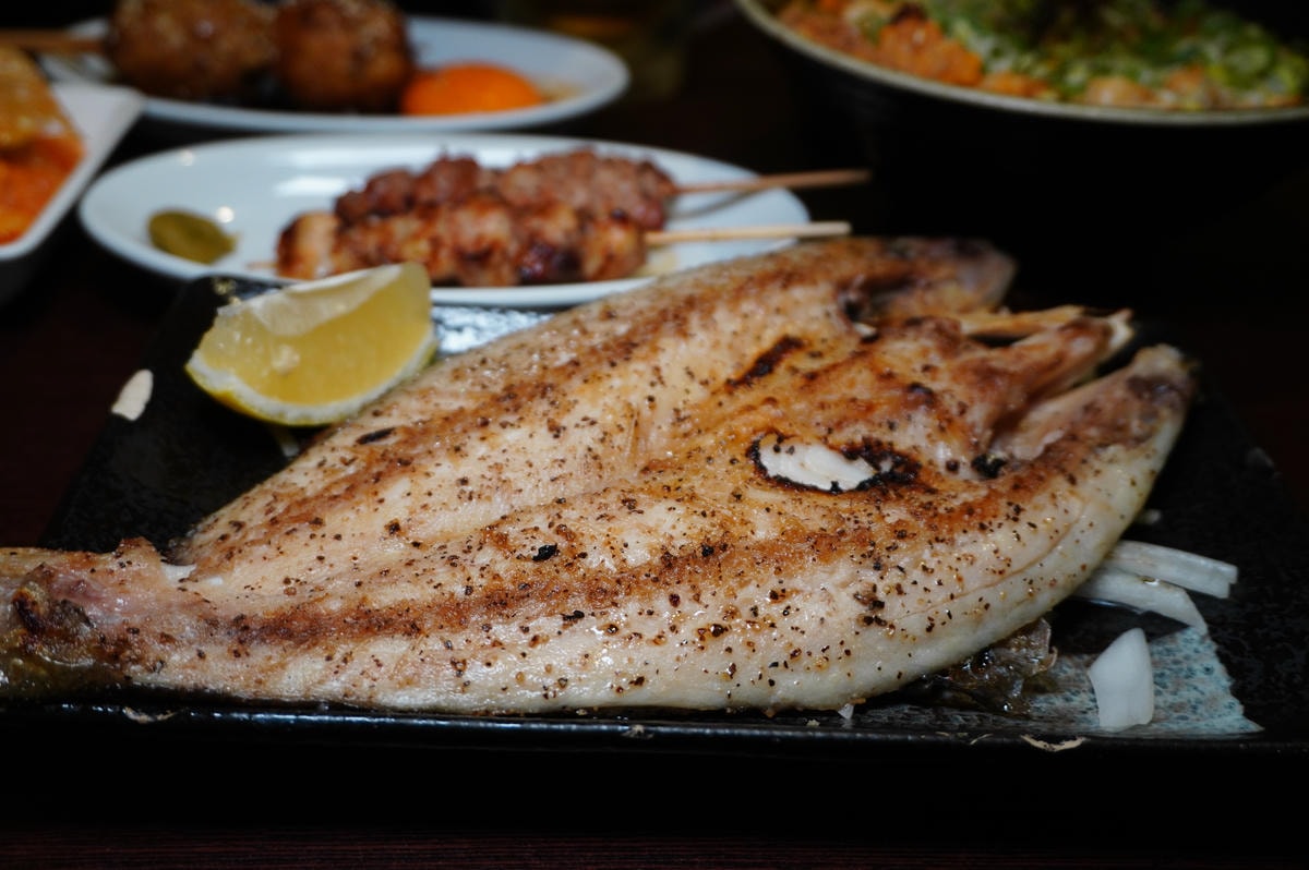 八木十浬酒場 【高雄左營居酒屋】最強直火現烤各式串燒,不用飛出國就能品嘗到道地日本居酒屋文化 - 第34張圖