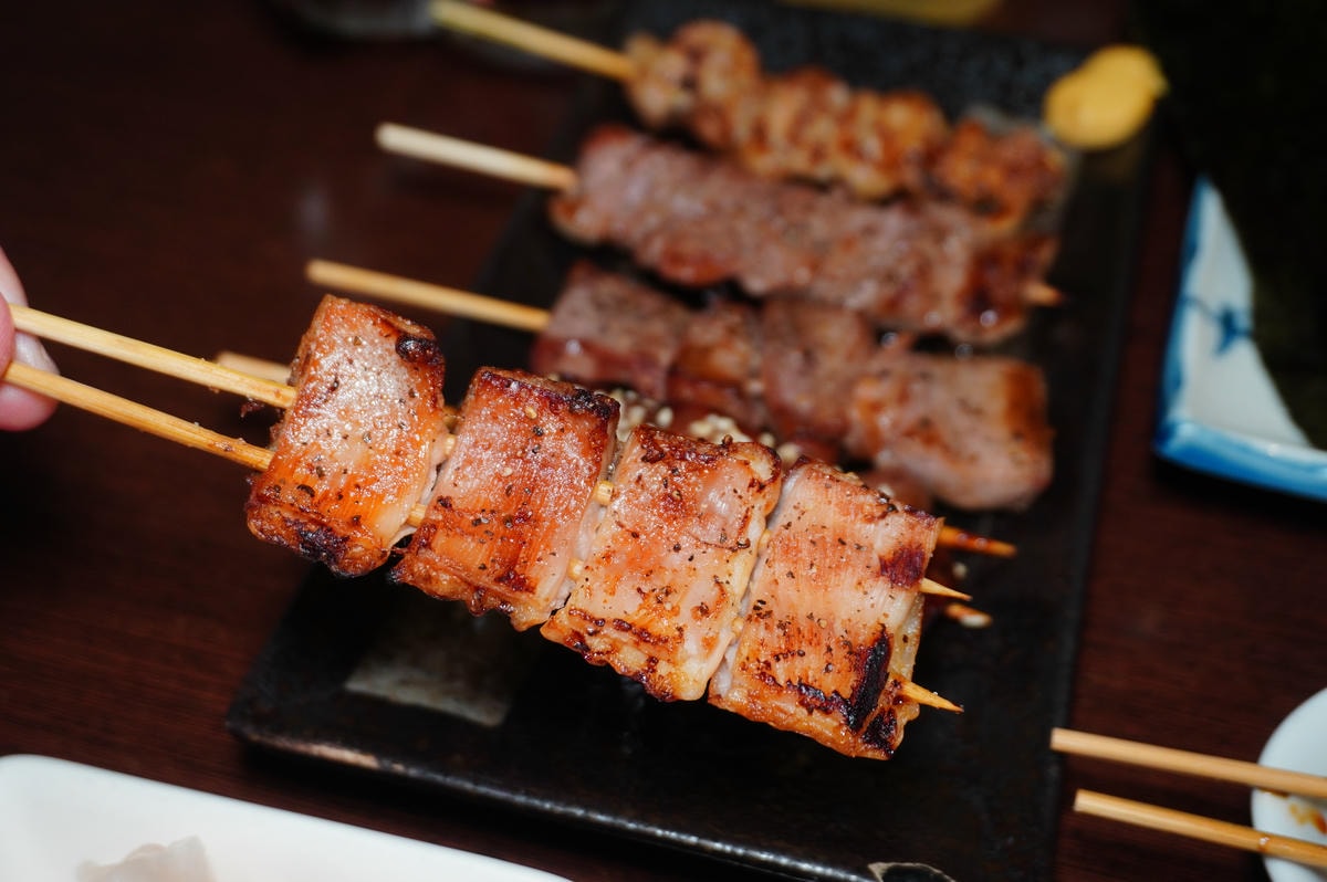 八木十浬酒場 【高雄左營居酒屋】最強直火現烤各式串燒,不用飛出國就能品嘗到道地日本居酒屋文化 - 第22張圖