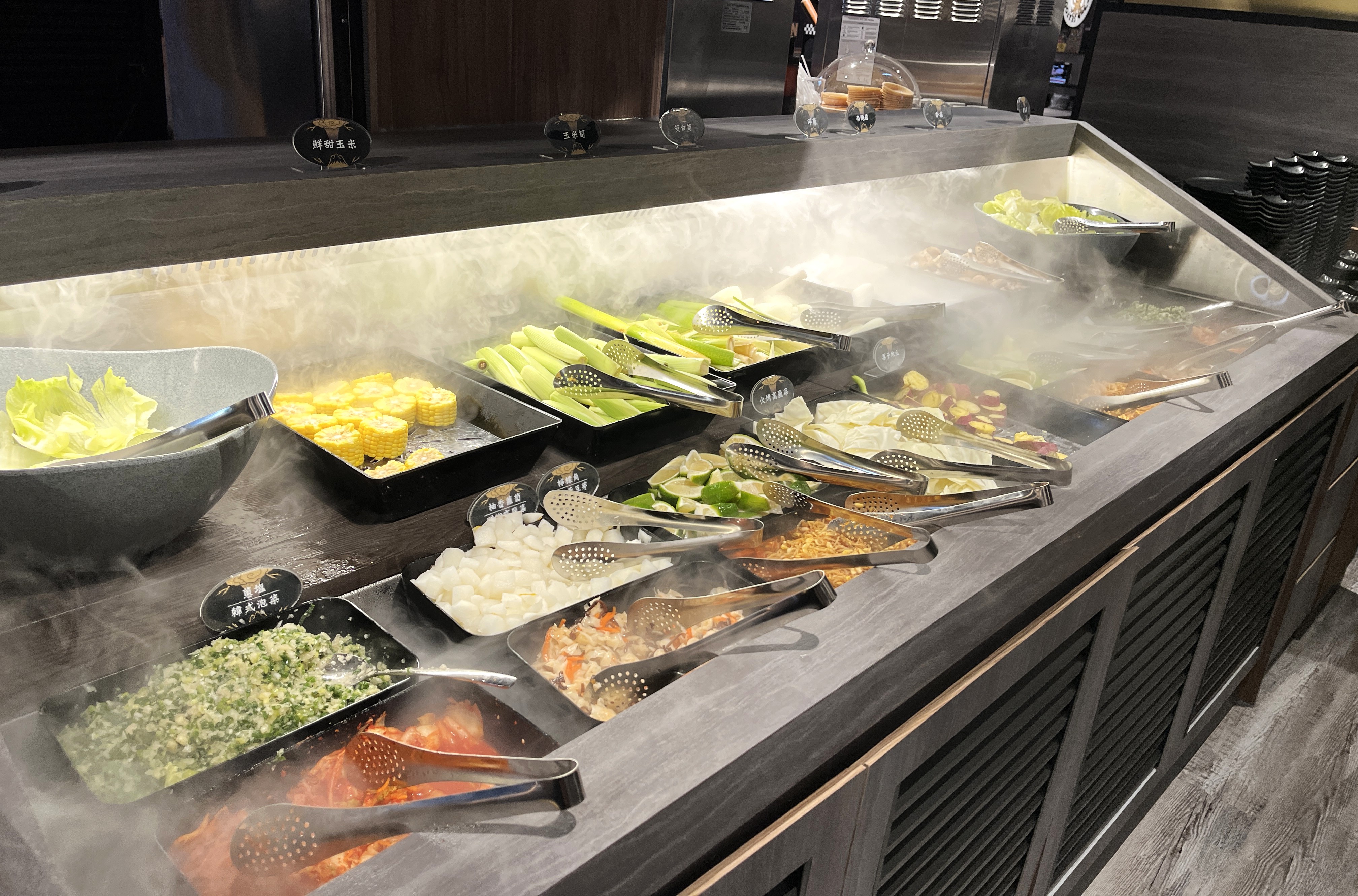 肉次方 高雄夢時代店 | 服務好燒肉吃到飽高雄首家百貨店 | 858 桌邊現切牛肉 - 第10張圖