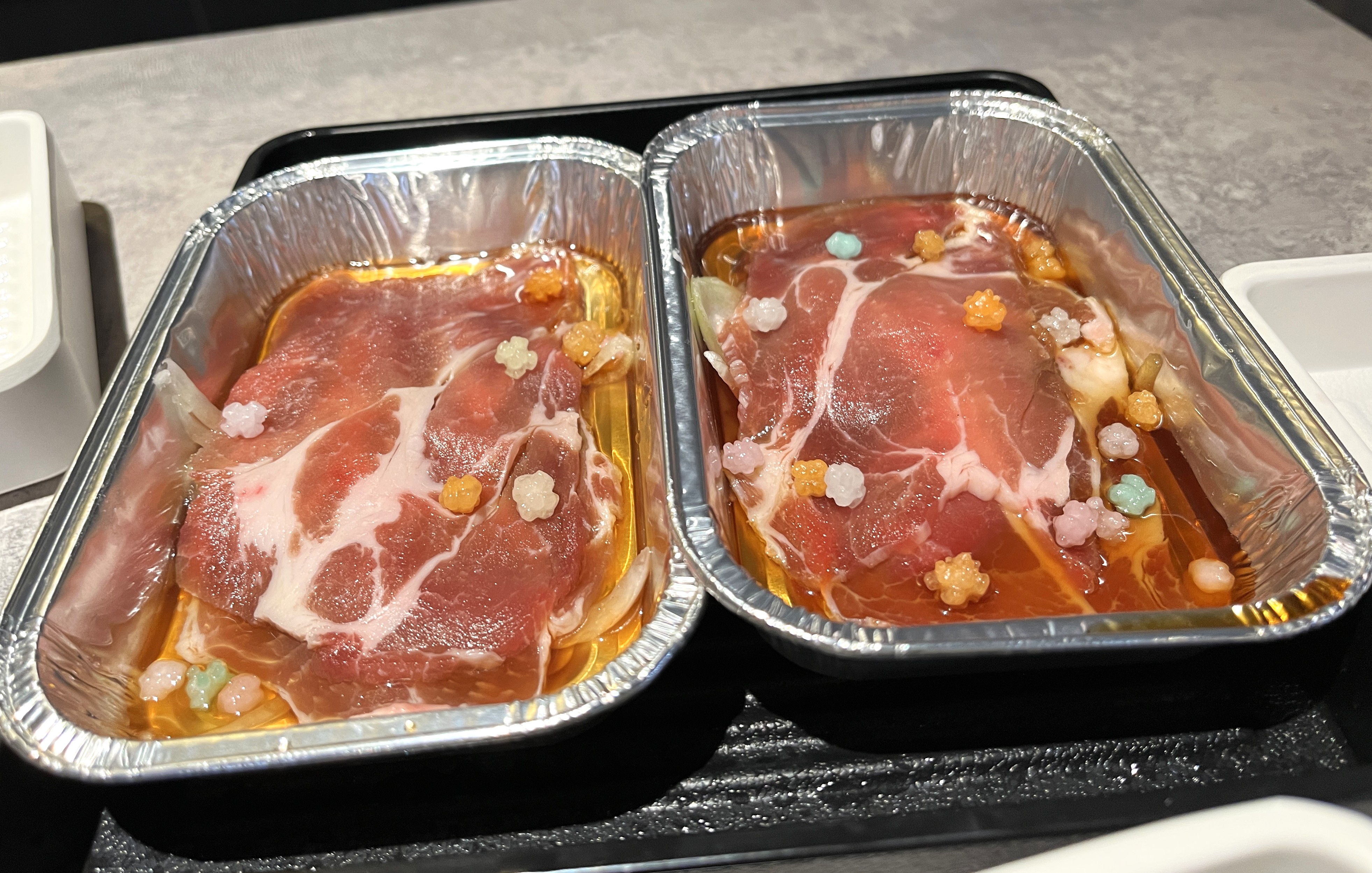 肉次方 高雄夢時代店 | 服務好燒肉吃到飽高雄首家百貨店 | 858 桌邊現切牛肉 - 第25張圖