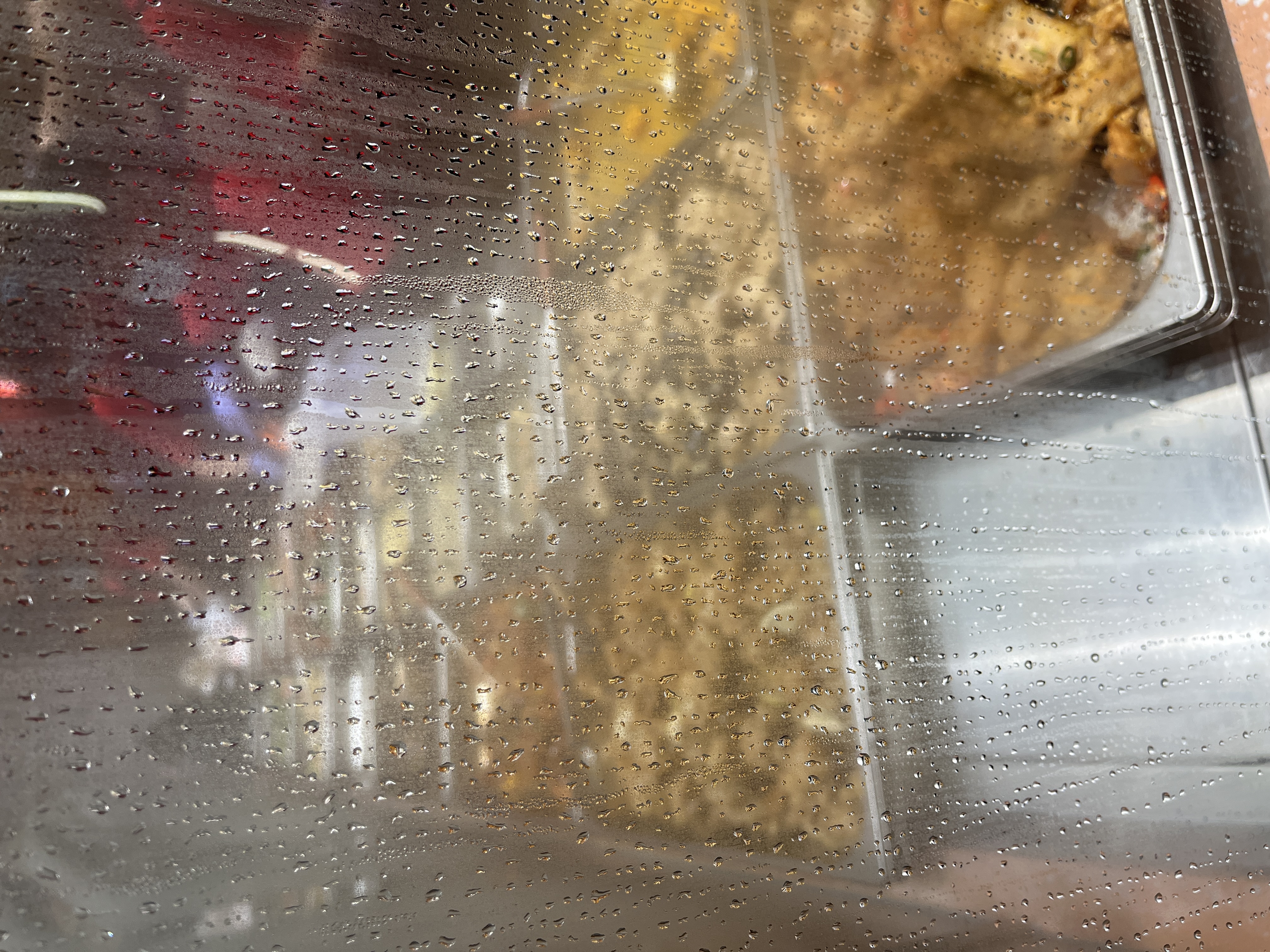 華航 香港-高雄 CI936 | 很滑的華航A321NEO 經濟艙 | 台灣設備最好的窄體客機 - 第7張圖