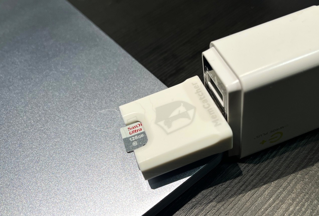 SPT 回憶捕手 Link A | 超薄方便攜帶備份方案 | 出國回飯店馬上備份 - 第5張圖 SPT 回憶捕手 Link A | 超薄方便攜帶備份方案 | 出國回飯店馬上備份