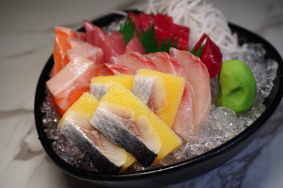 彭家飯湯 斗南店 | 人氣飯湯生魚片餐車實體店 | 東港直送新鮮實在 - 第11張圖 彭家飯湯 斗南店 | 人氣飯湯生魚片餐車實體店 | 東港直送新鮮實在