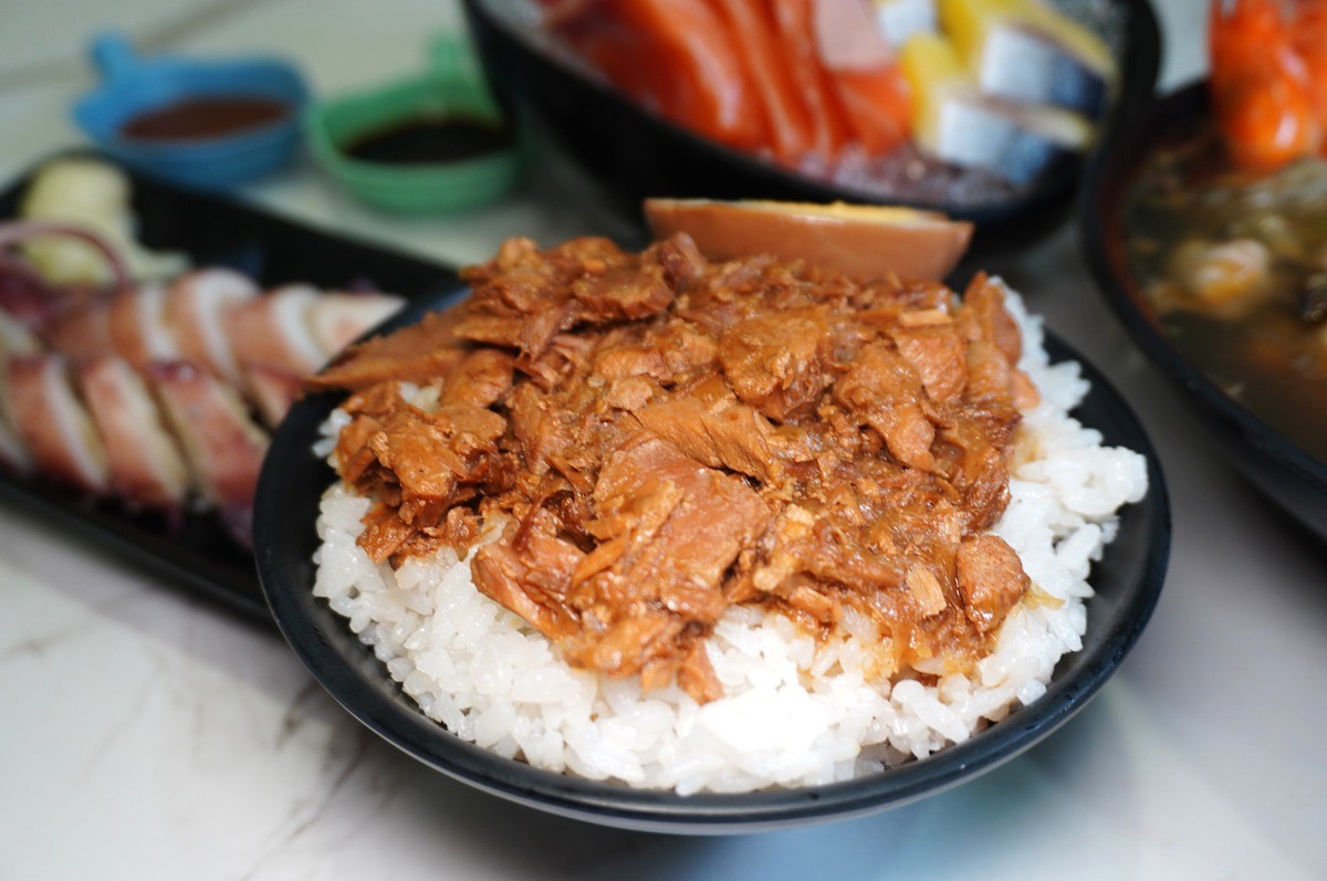 彭家飯湯 斗南店 | 人氣飯湯生魚片餐車實體店 | 東港直送新鮮實在 - 第19張圖 彭家飯湯 斗南店 | 人氣飯湯生魚片餐車實體店 | 東港直送新鮮實在