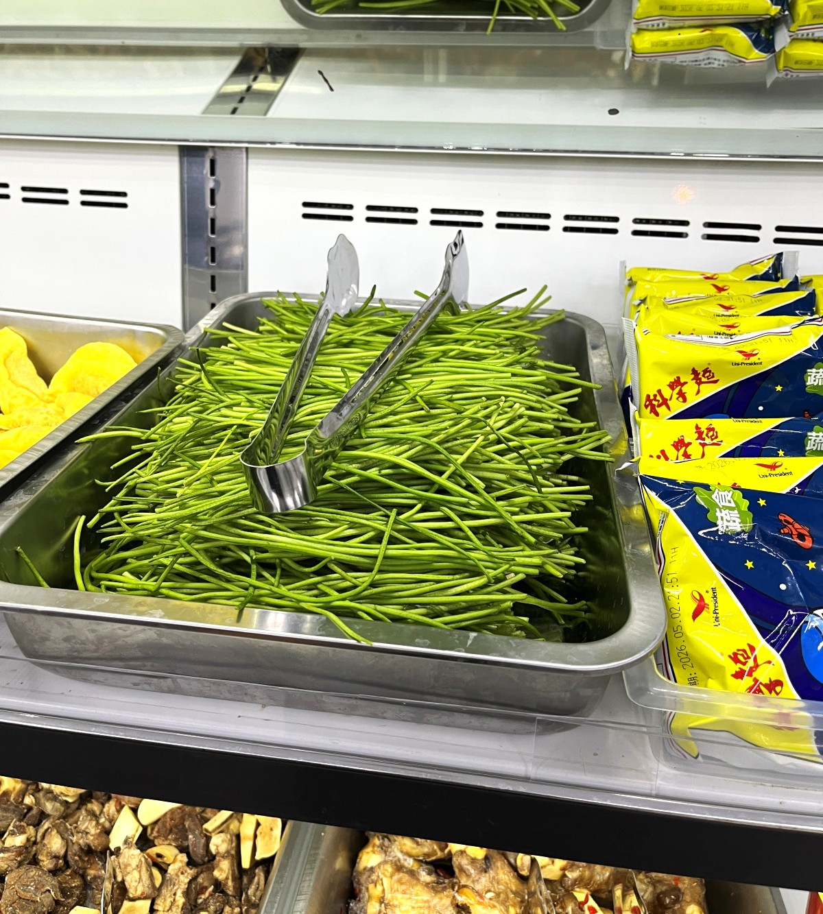 羊霸天下 羊肉爐火鍋吃到飽 高雄鳳山店 | 120分鐘羊肋排羊肚吃到飽 | 甜點還有統一布丁 - 第12張圖 羊霸天下 羊肉爐火鍋吃到飽 高雄鳳山店 | 120分鐘羊肋排羊肚吃到飽 | 甜點還有統一布丁