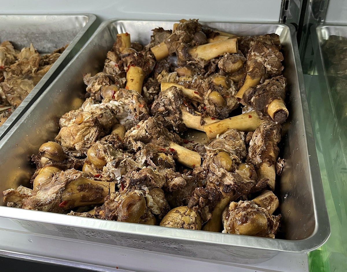 羊霸天下 羊肉爐火鍋吃到飽 高雄鳳山店 | 120分鐘羊肋排羊肚吃到飽 | 甜點還有統一布丁 - 第8張圖 羊霸天下 羊肉爐火鍋吃到飽 高雄鳳山店 | 120分鐘羊肋排羊肚吃到飽 | 甜點還有統一布丁