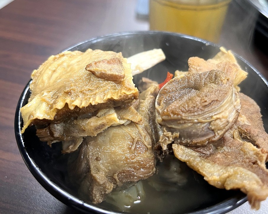 羊霸天下 羊肉爐火鍋吃到飽 高雄鳳山店 | 120分鐘羊肋排羊肚吃到飽 | 甜點還有統一布丁 - 第18張圖 羊霸天下 羊肉爐火鍋吃到飽 高雄鳳山店 | 120分鐘羊肋排羊肚吃到飽 | 甜點還有統一布丁