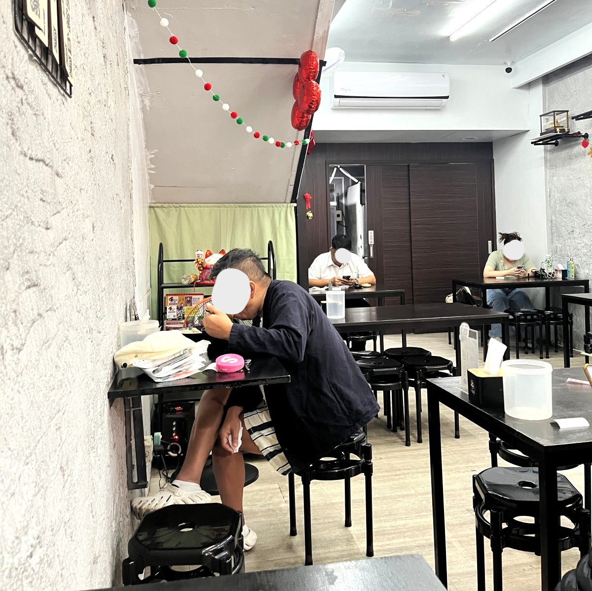 小盛豐湯包 | 皮薄多汁的現做湯包 | 三多商圈可內用店面 | 高雄湯包推薦 - 第2張圖 小盛豐湯包 | 皮薄多汁的現做湯包 | 三多商圈可內用店面 | 高雄湯包推薦