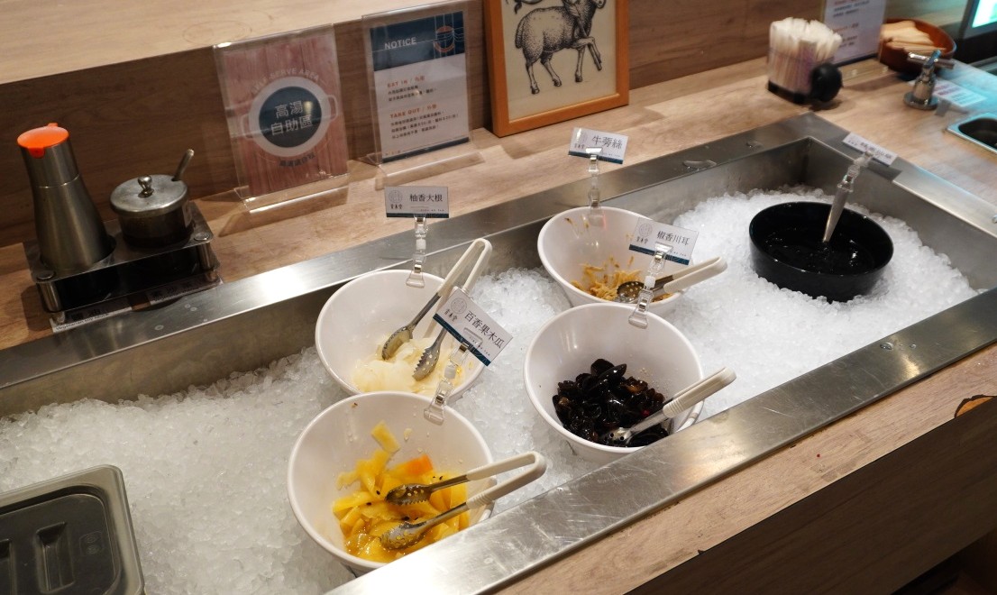 [高雄] 青木堂鍋物- 首家吃到飽左營店 | 平日中午399單點級現切肉品無限享用 | 高雄平價火鍋吃到飽推薦