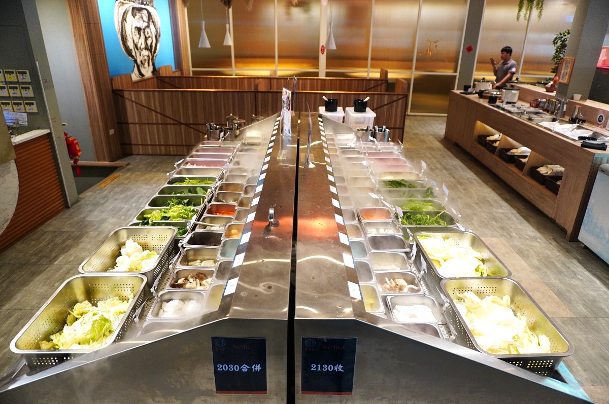 [高雄] 青木堂鍋物- 首家吃到飽左營店 | 平日中午399單點級現切肉品無限享用 | 高雄平價火鍋吃到飽推薦