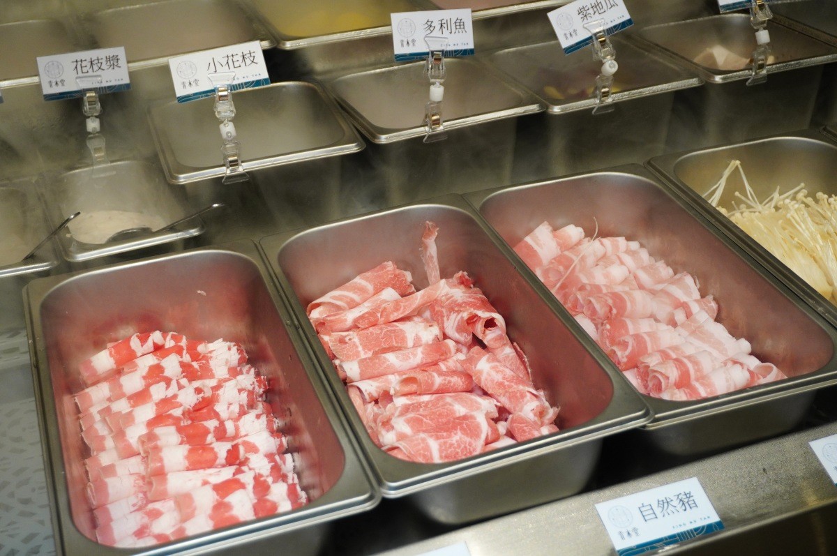 [高雄] 青木堂鍋物- 首家吃到飽左營店 | 平日中午399單點級現切肉品無限享用 | 高雄平價火鍋吃到飽推薦