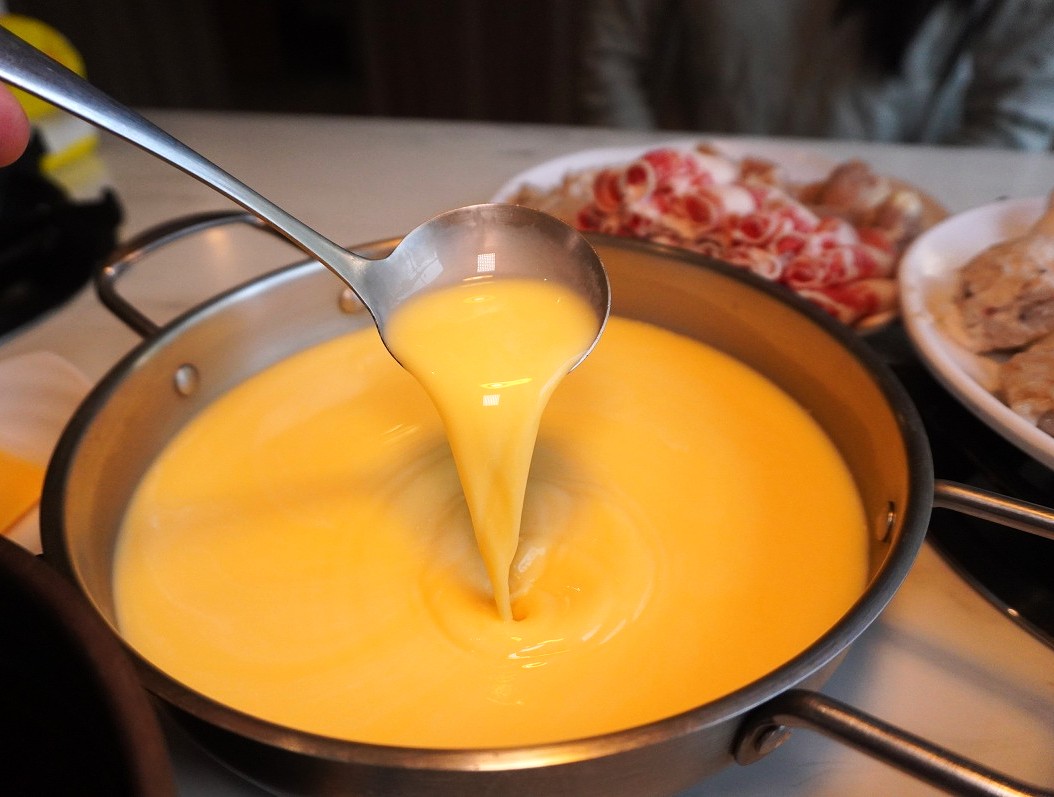 [高雄] 青木堂鍋物- 首家吃到飽左營店 | 平日中午399單點級現切肉品無限享用 | 高雄平價火鍋吃到飽推薦