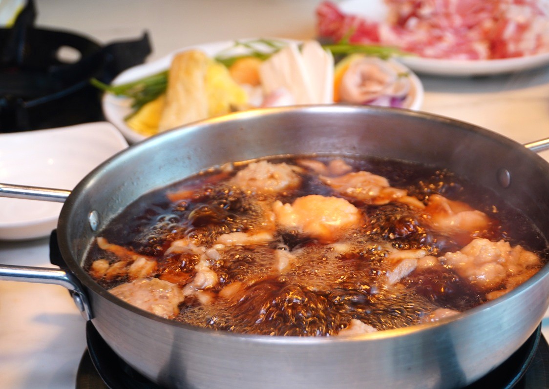 [高雄] 青木堂鍋物- 首家吃到飽左營店 | 平日中午399單點級現切肉品無限享用 | 高雄平價火鍋吃到飽推薦