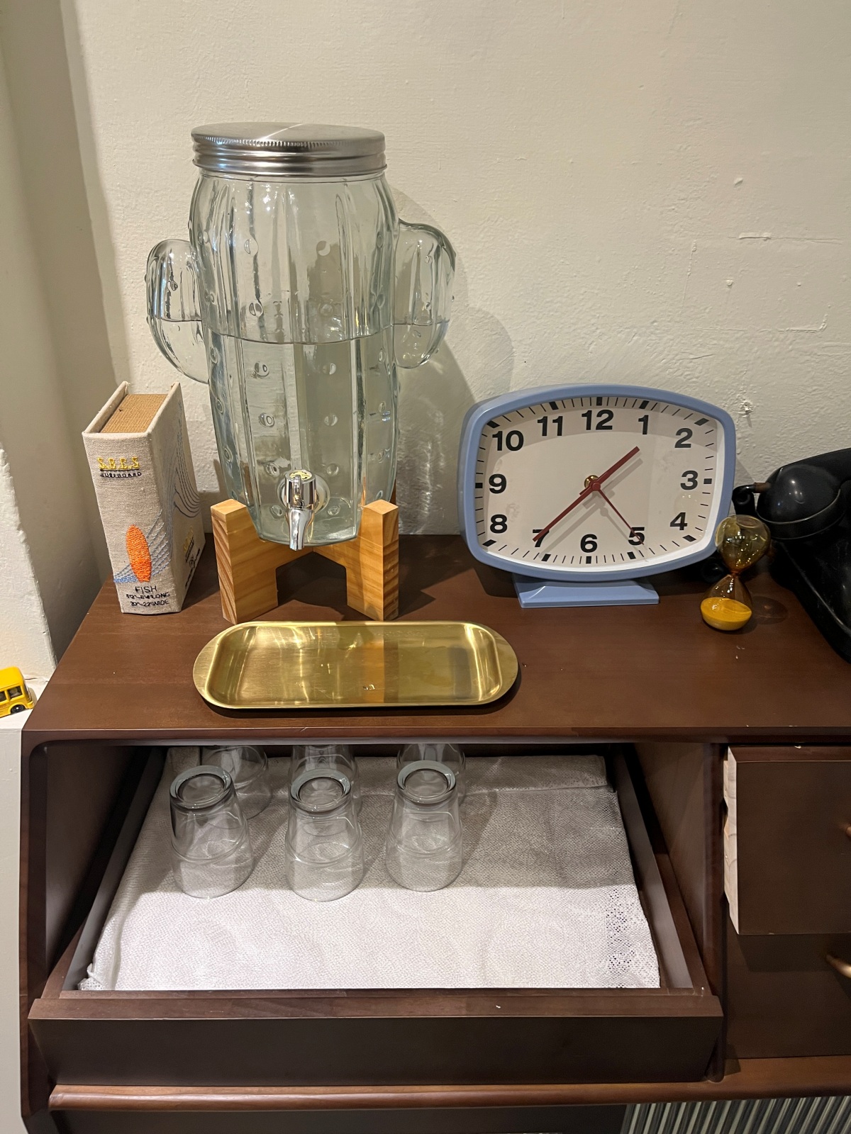 餓八來秋 高雄鹽埕店 | 來自台南的南洋風格海南雞專賣店 | 高雄海南雞飯