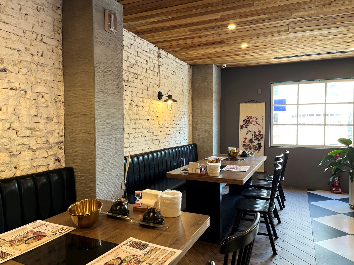 土雞下山 高雄 | 雞肉主題火鍋吃到飽399起 | 120分鐘用餐 - 第4張圖 土雞下山 高雄 | 雞肉主題火鍋吃到飽399起 | 120分鐘用餐