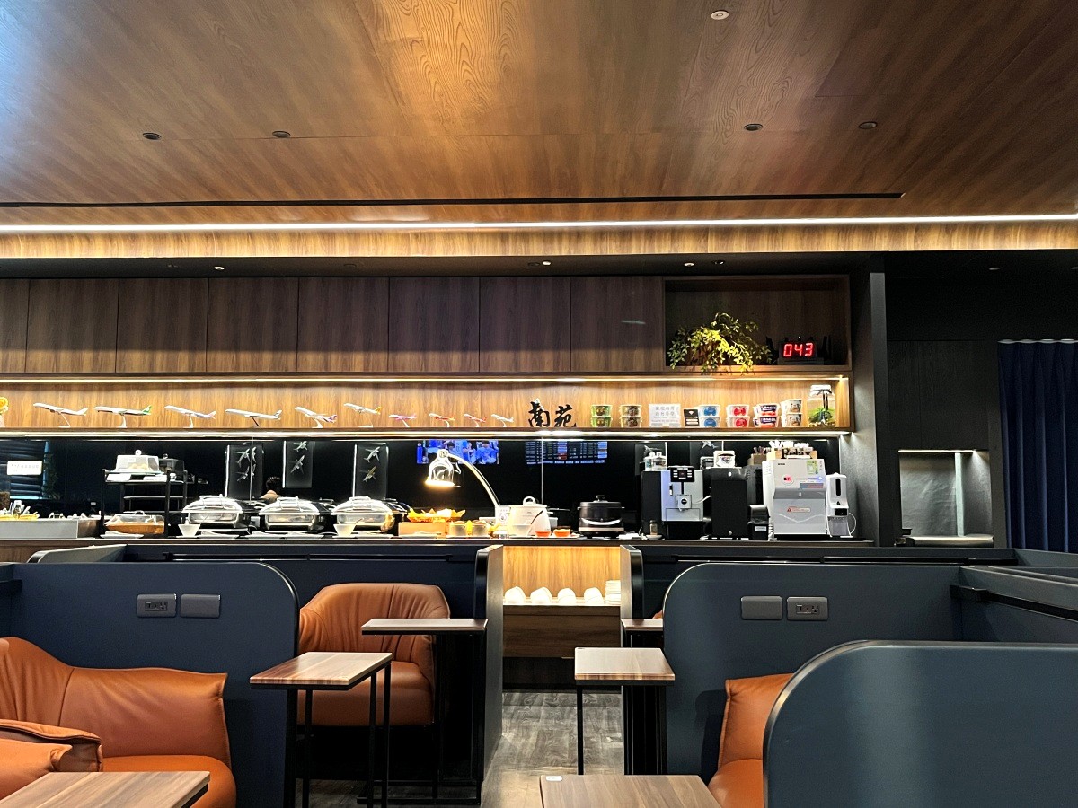 高雄機場貴賓室 | 南苑國際商務中心 | 高雄機場最強新開幕信用卡貴賓室